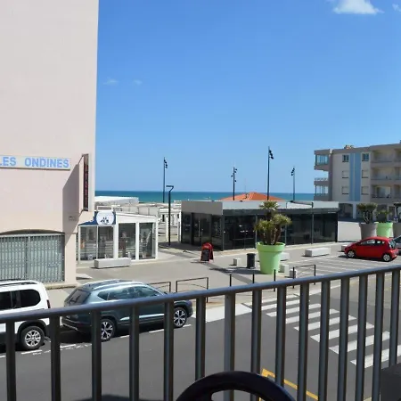 Apartment Climatise Avec Balcon Et Parking, A Deux Pas De La - Fr-1-225d-125 *